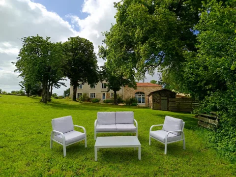 Salon de jardin blanc