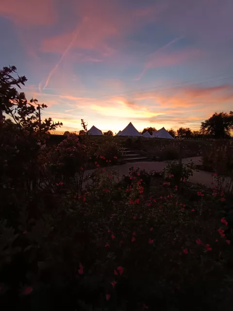 Les Tipis